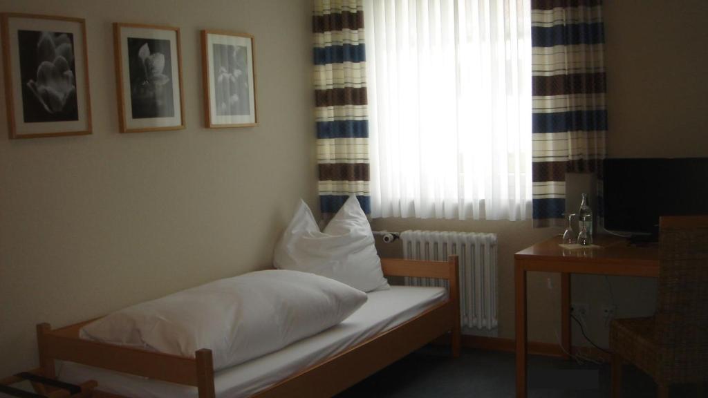 Landhotel Zur Alten Kaserne Ebern Exteriör bild